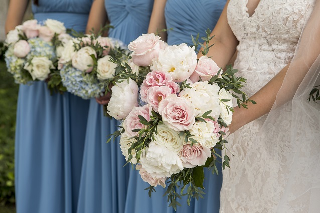 Bridal party wedding bouquets